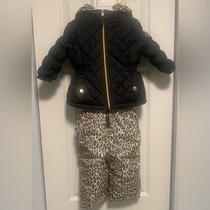 Pink Platinum Cheetah Print Winter Coat and Snowpants
Size 12 months